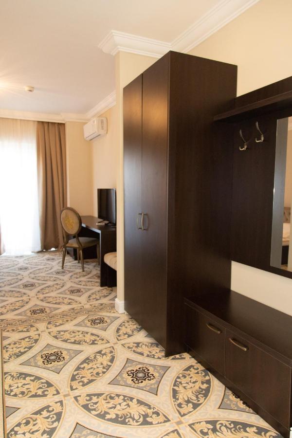 Hotel Palace Severin Drobeta Turnu Severin Extérieur photo
