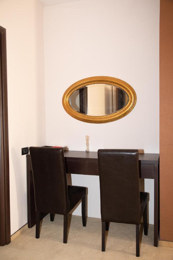 Hotel Palace Severin Drobeta Turnu Severin Extérieur photo
